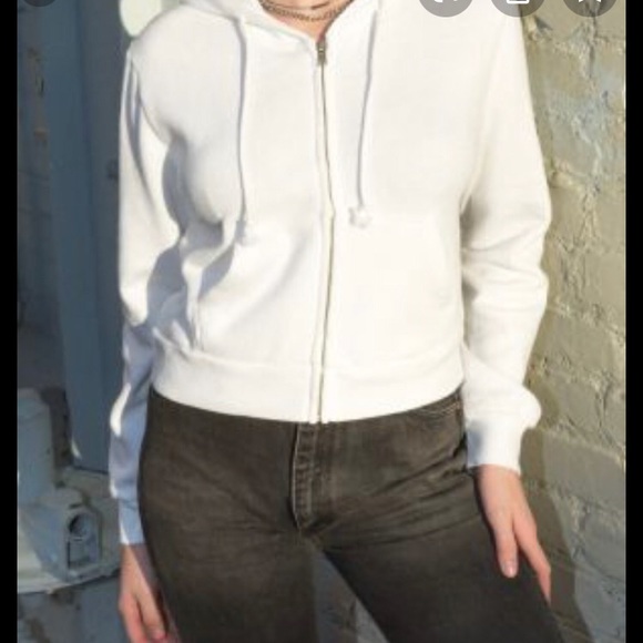 ISO - Picture 2 of 5